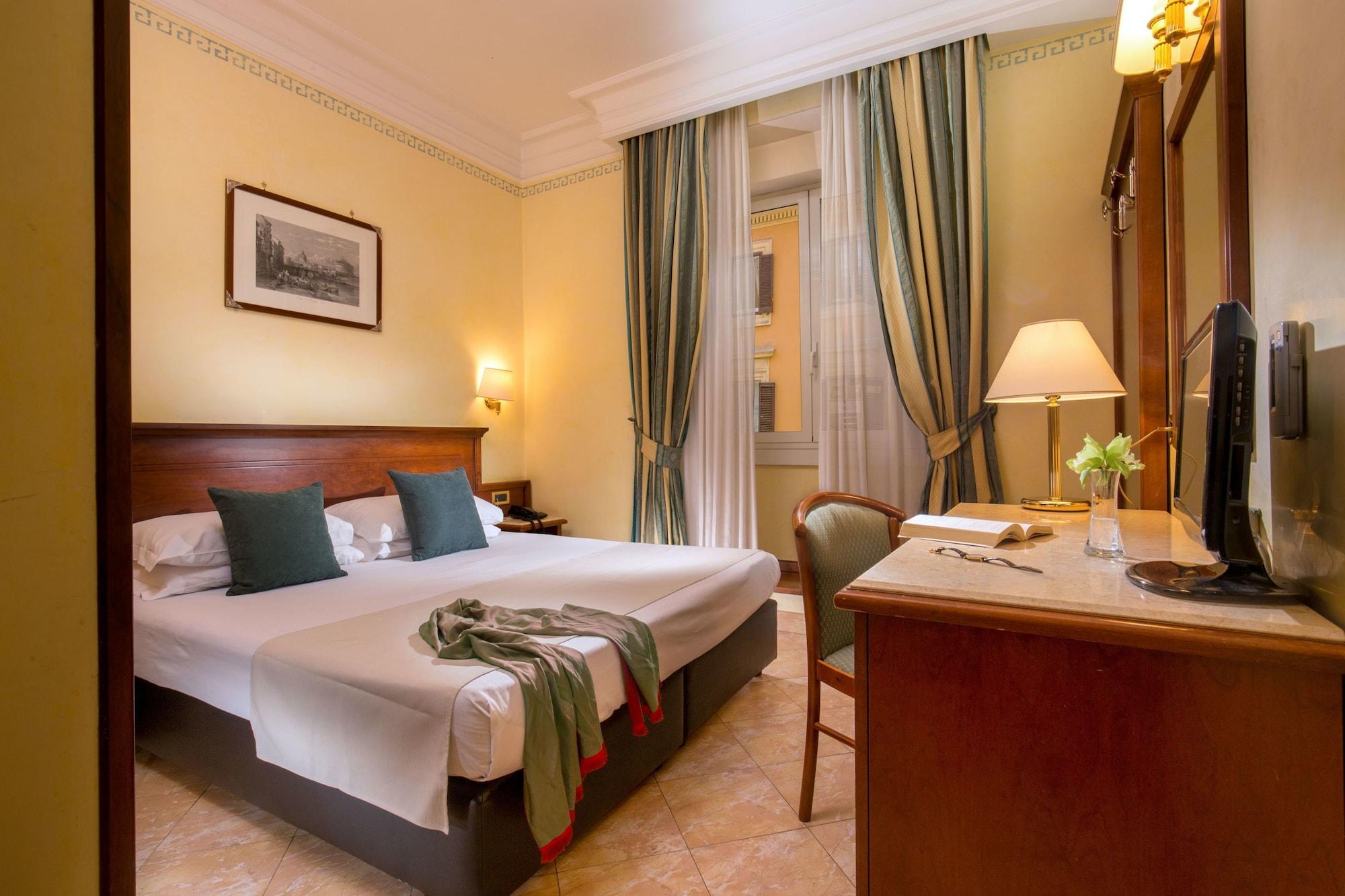Sonya Hotel 3*